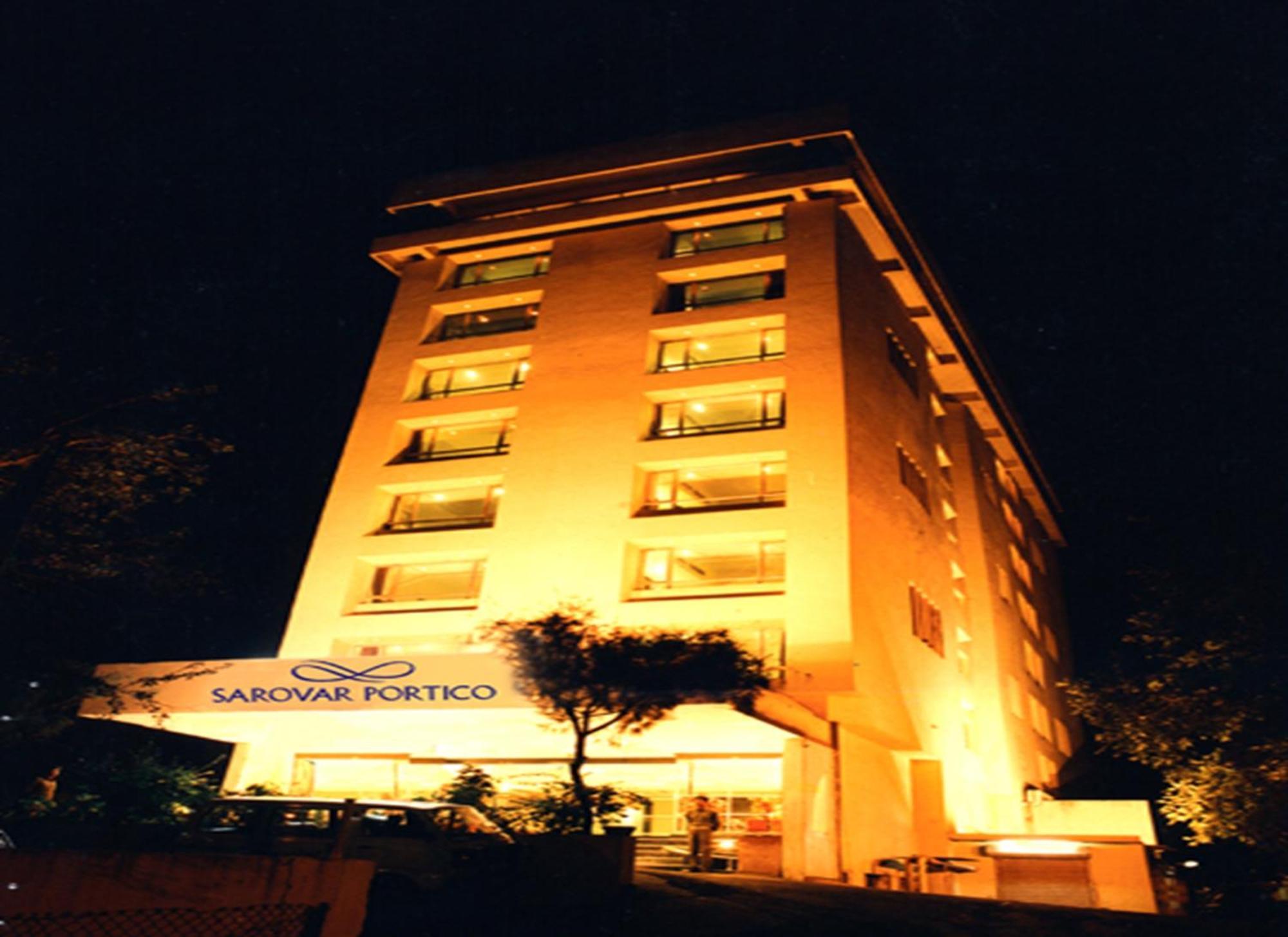 Sarovar Portico Rivera Ahmedabad Esterno foto