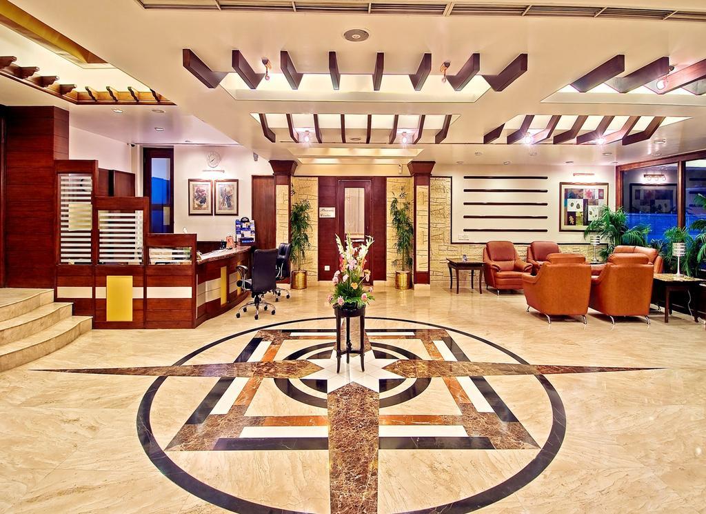 Sarovar Portico Rivera Ahmedabad Esterno foto
